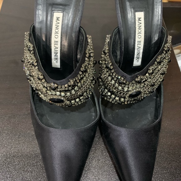 Manolo blahnik heels with jeweled strap size 39